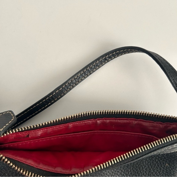 Vintage Dooney & Bourke Pebbled Leather Wristlet - Picture 4 of 7